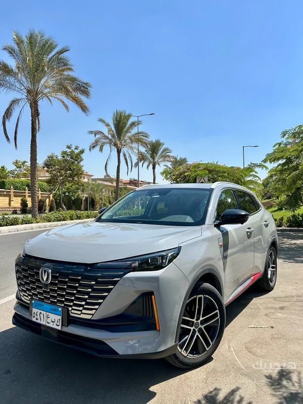 Front and side view of 2024 Changan CS55 Plus