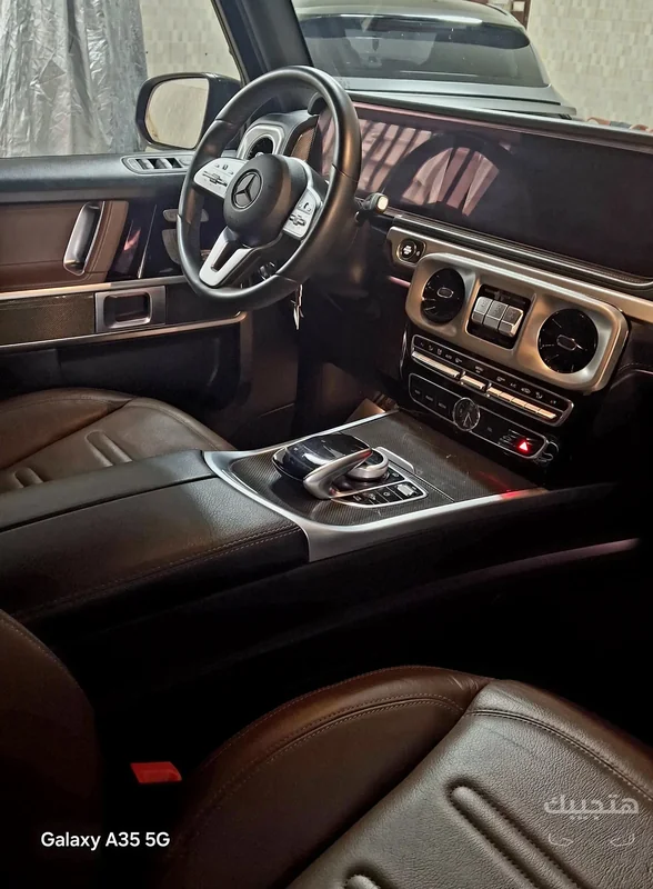 Interior view of 2019 Mercedes-Benz G-Class