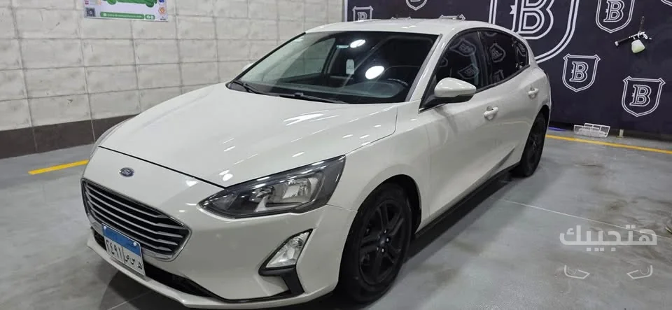 Front and side view of 2021 Ford Focus