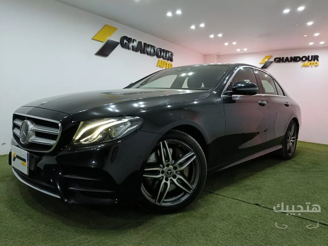 Front and side view of 2018 Mercedes-Benz E300