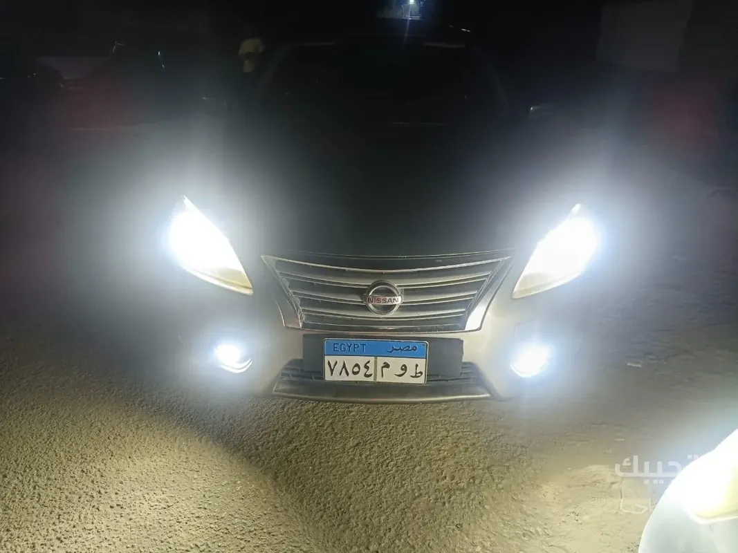 Front view of 2015 Nissan Sentra