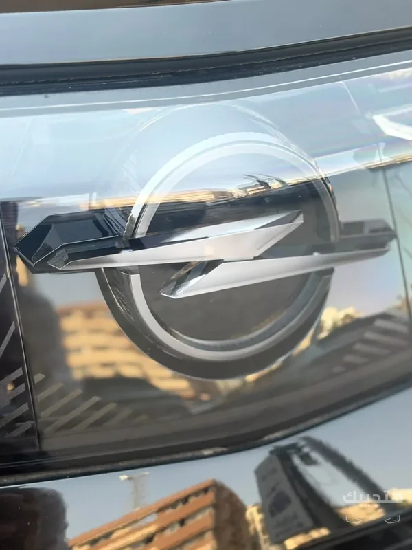 side view of 2026 Opel Grandland