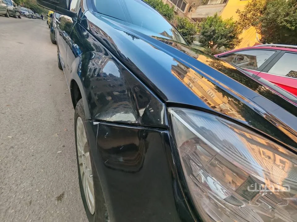Front and side view of 2010 Mercedes-Benz C250
