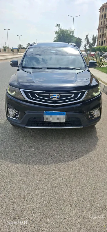 Front view of 2019 Geely Emgrand X7