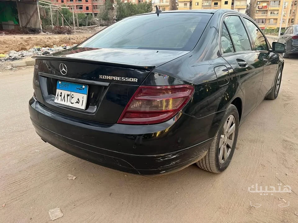 Rear view of 2010 Mercedes-Benz C180