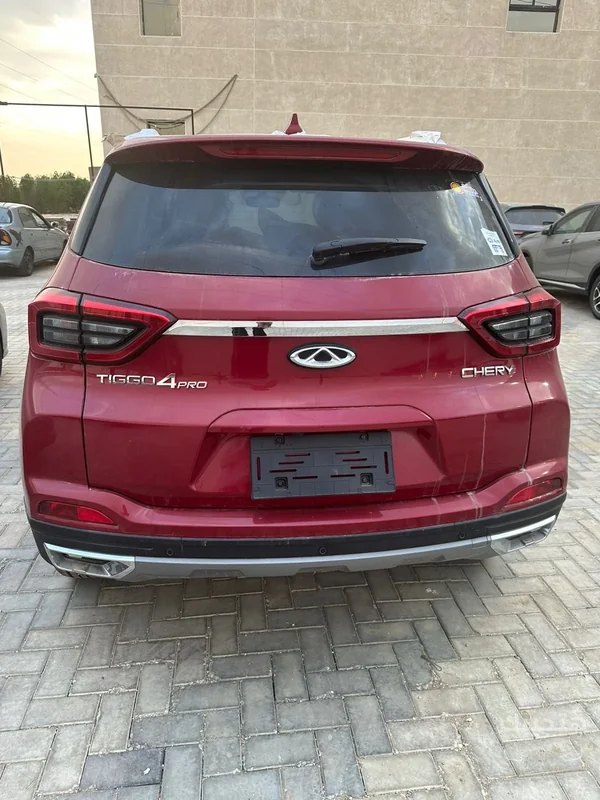 Rear view of 2027 Chery Tiggo 4 Pro