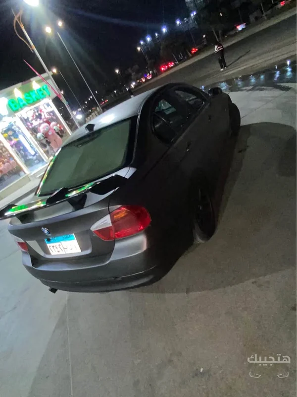 Rear view of 2007 BMW 316i