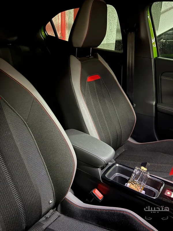 Interior view of 2024 Opel Mokka