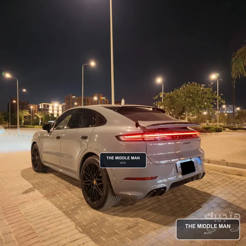 Rear and side view of 2024 Porsche Cayenne