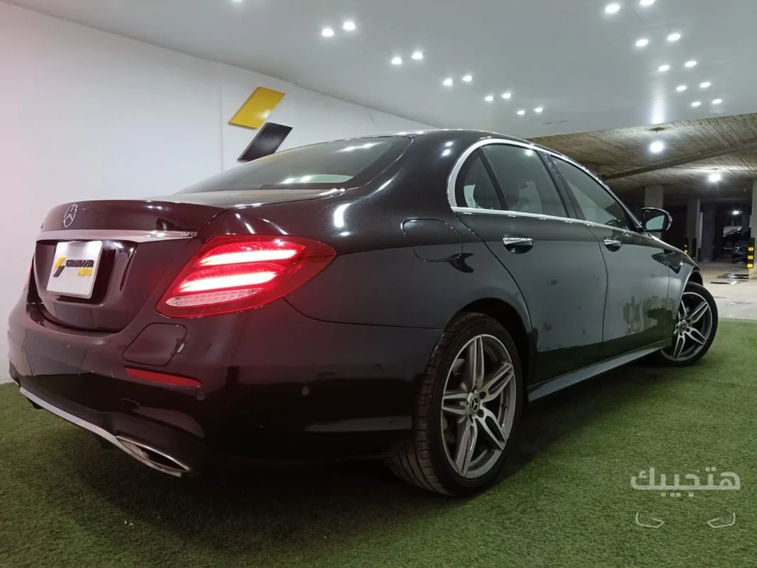 Rear and side view of 2018 Mercedes-Benz E300