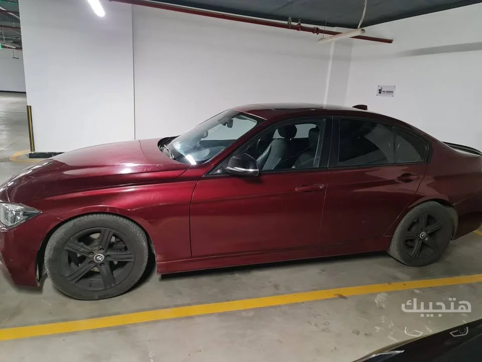 side view of 2015 BMW 320i