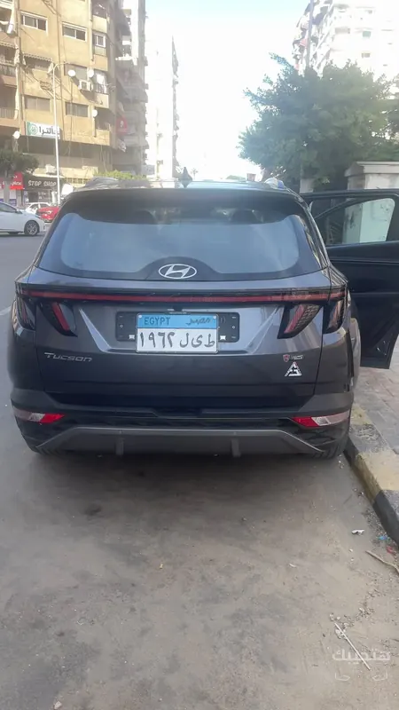 Rear view of 2023 Hyundai Tucson