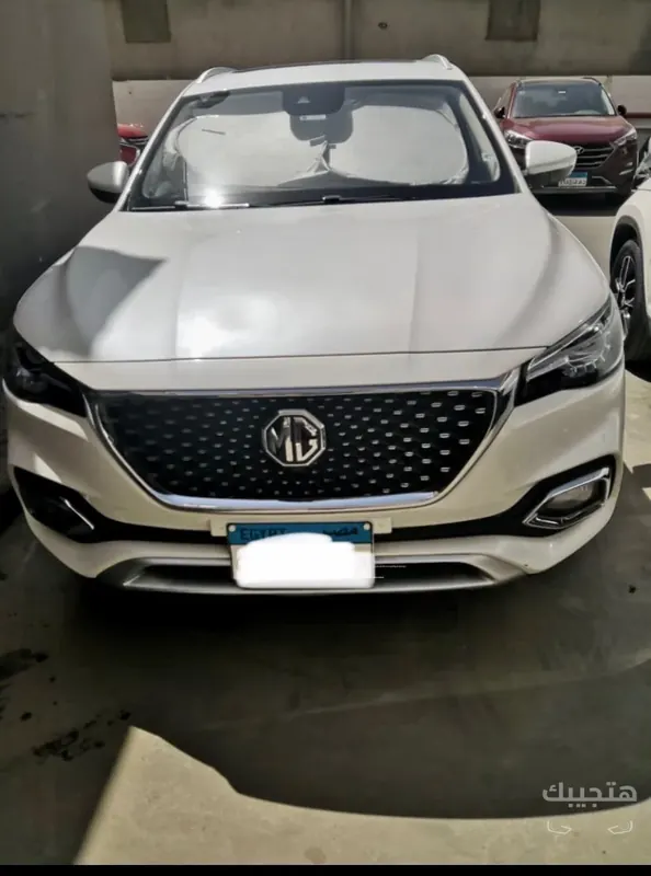 Front view of 2021 MG HS