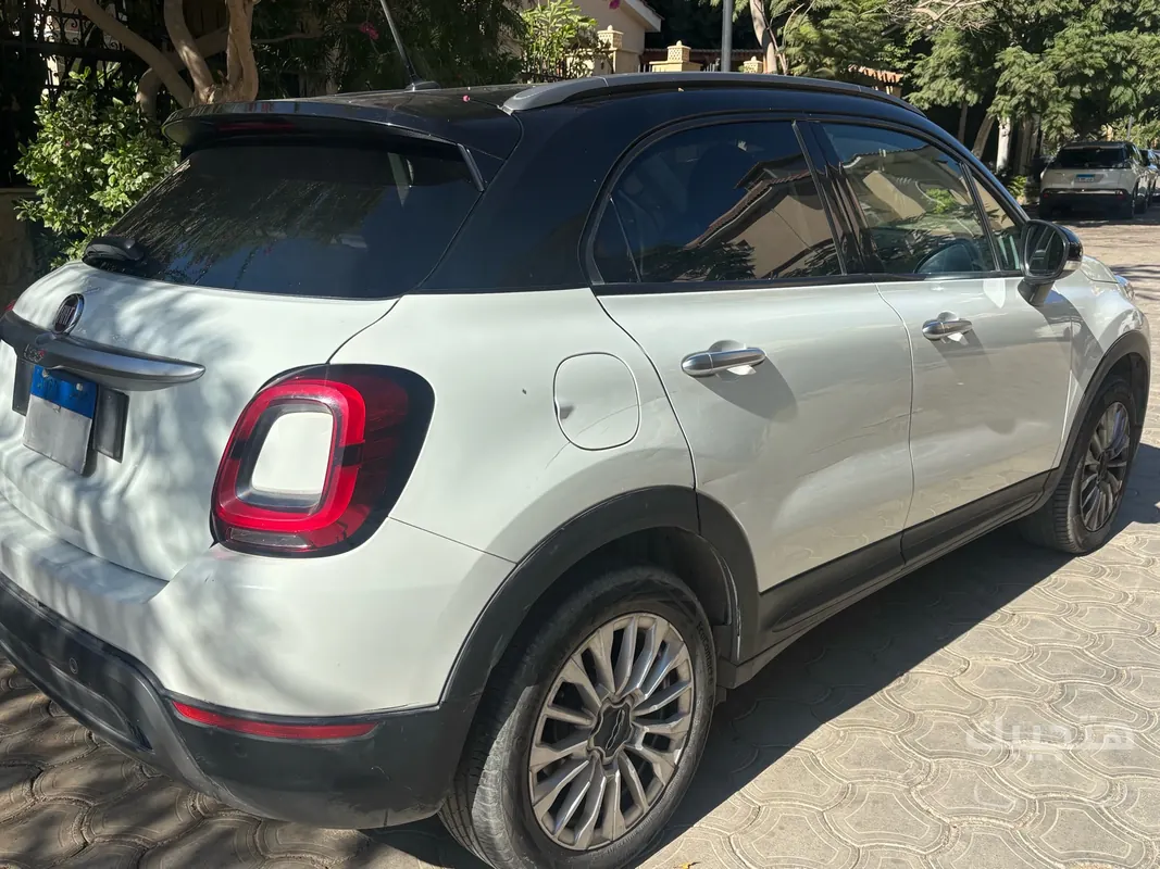 Rear and side view of 2021 Fiat 500X