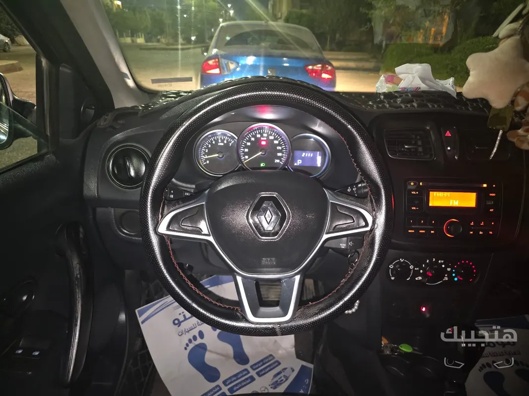 Interior view of 2019 Renault Logan