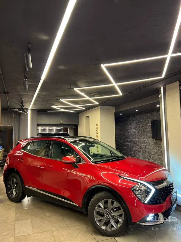 Front and side view of 2026 Kia Sportage