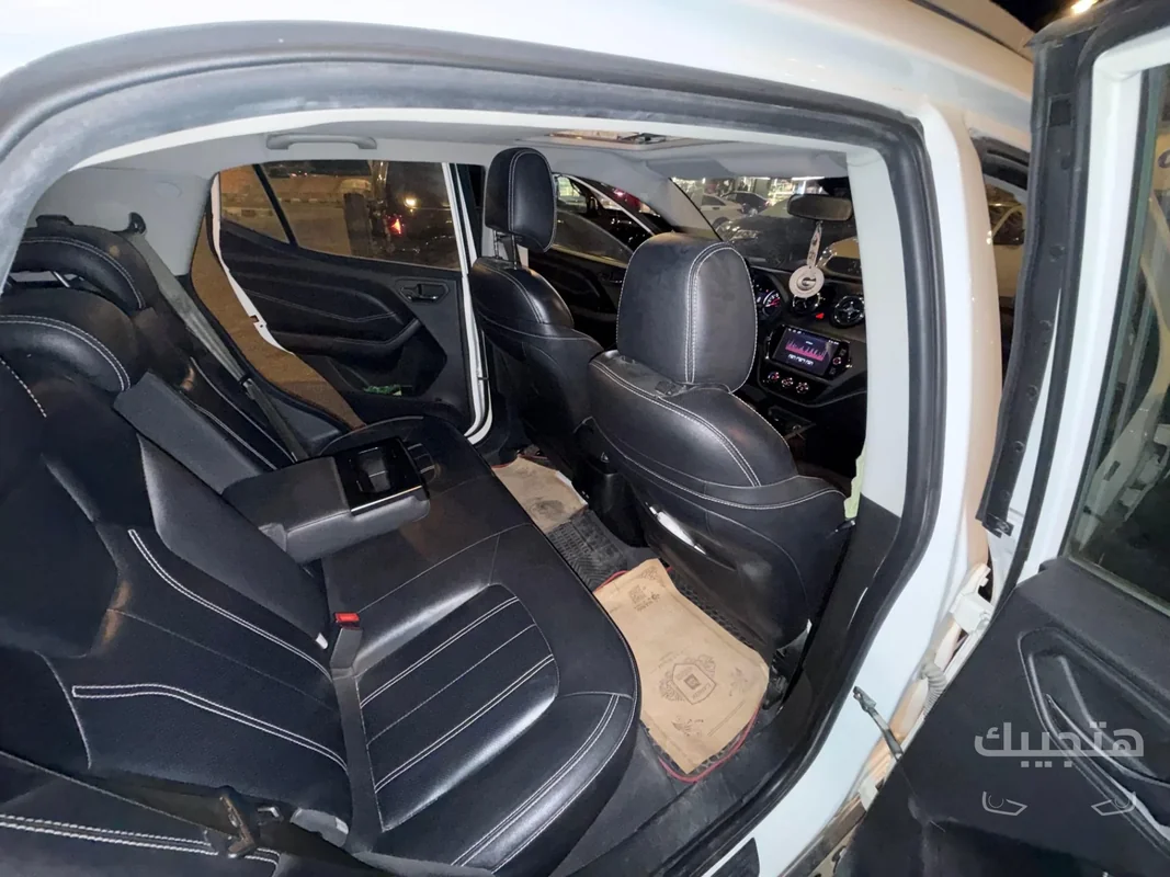 Interior view of 2021 Soueast DX3