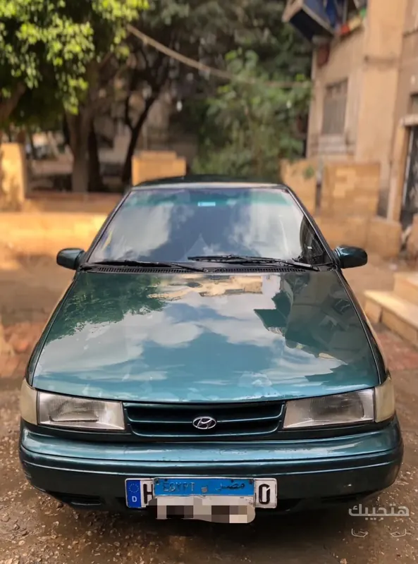 Front view of 1997 Hyundai Excel