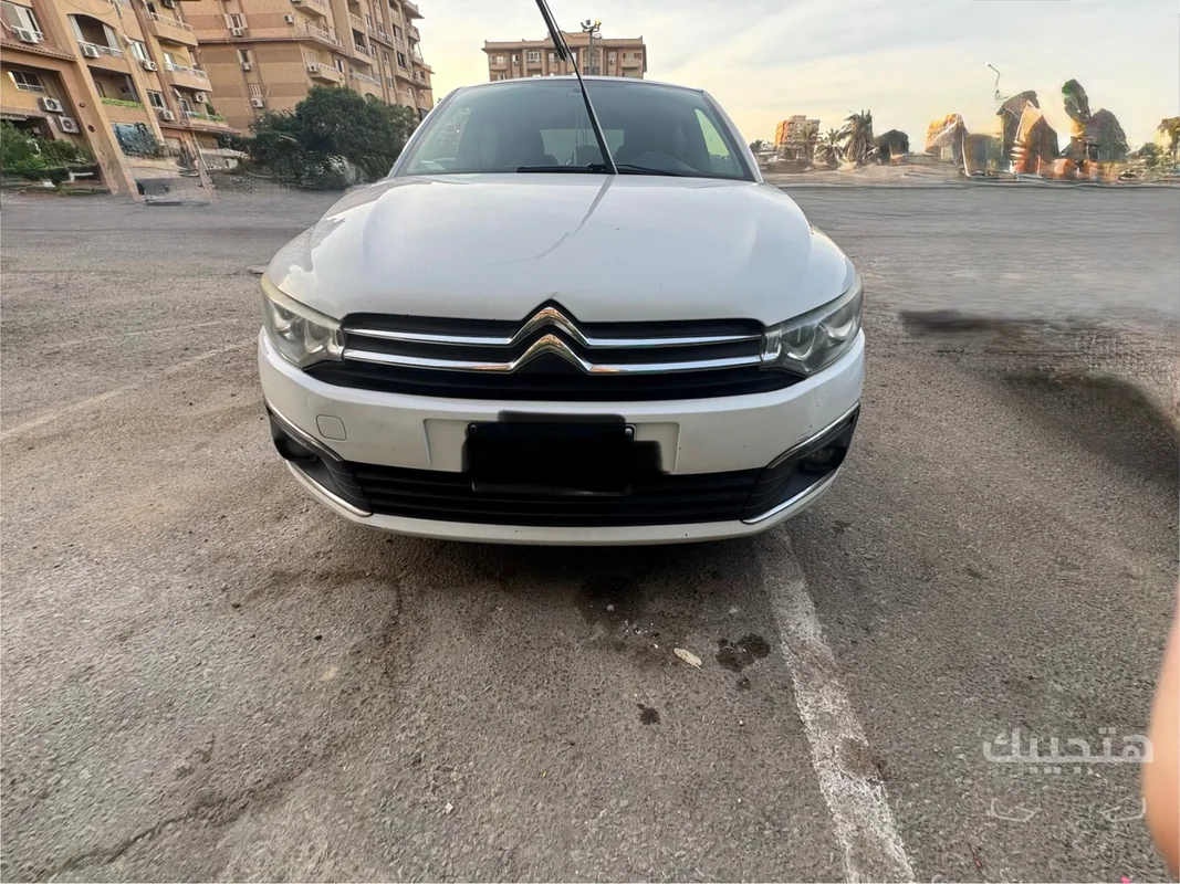 Front view of 2019 Citroën C-Elysée
