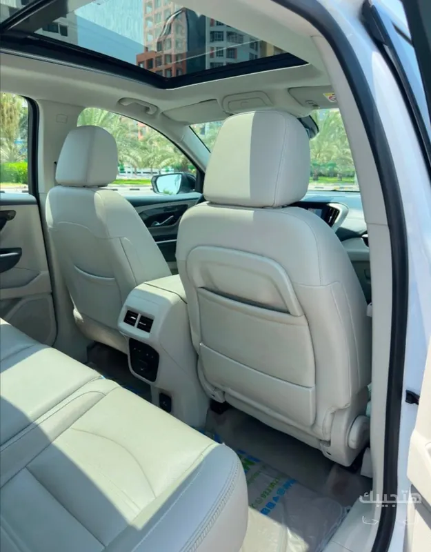 Interior view of 2022 GMC Terrain