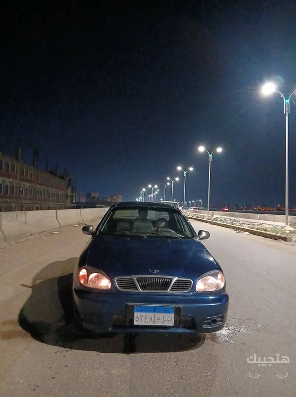 Front view of 2001 Daewoo Lanos