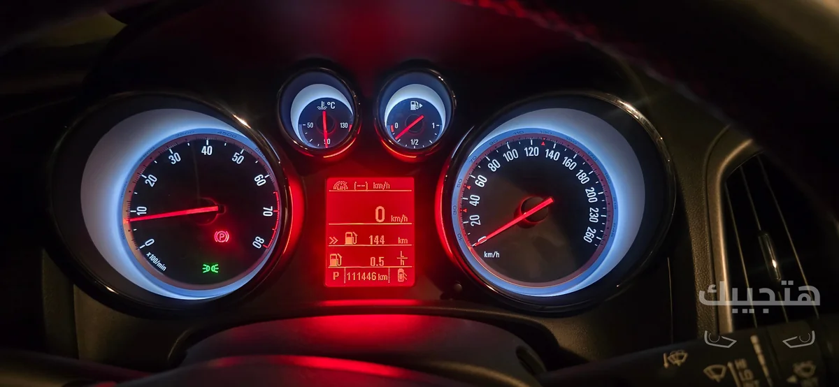 Dashboard and interior view of 2021 Opel Astra